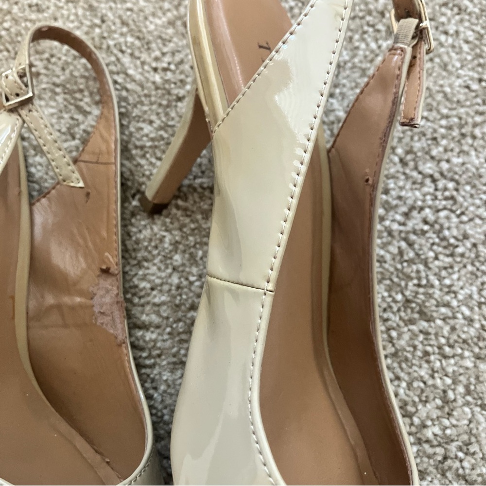 Talbots Cream Patent Slingback High Heel‎ Pumps Size 6.5 - Picture 6 of 7